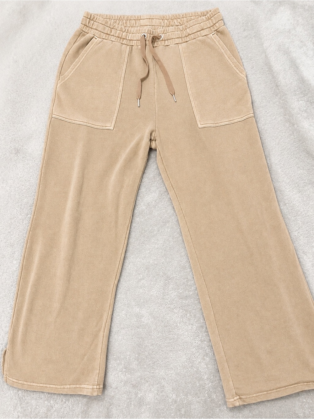 C&C California Wide-Leg Drawstring Capris in Beige